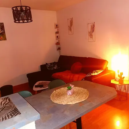 Carré De Détente Jacuzzi Jardin Piscine T3 Parking Appartement