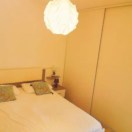 Carré De Détente Jacuzzi Jardin Piscine T3 Parking Appartamento *